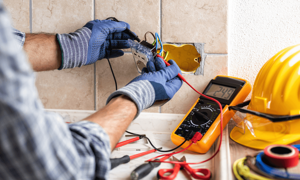 Warum die Prüfung ortsfester elektrischer Anlagen nicht vernachlässigt werden darf