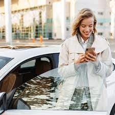 Günstiges monatliches Auto-Abo: Zugängliche und budgetfreundliche Mobilitätslösungen