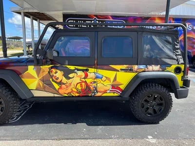 Anime on Car: Individuelle Itasha-Autofolierung für einen unverwechselbaren Auftritt
