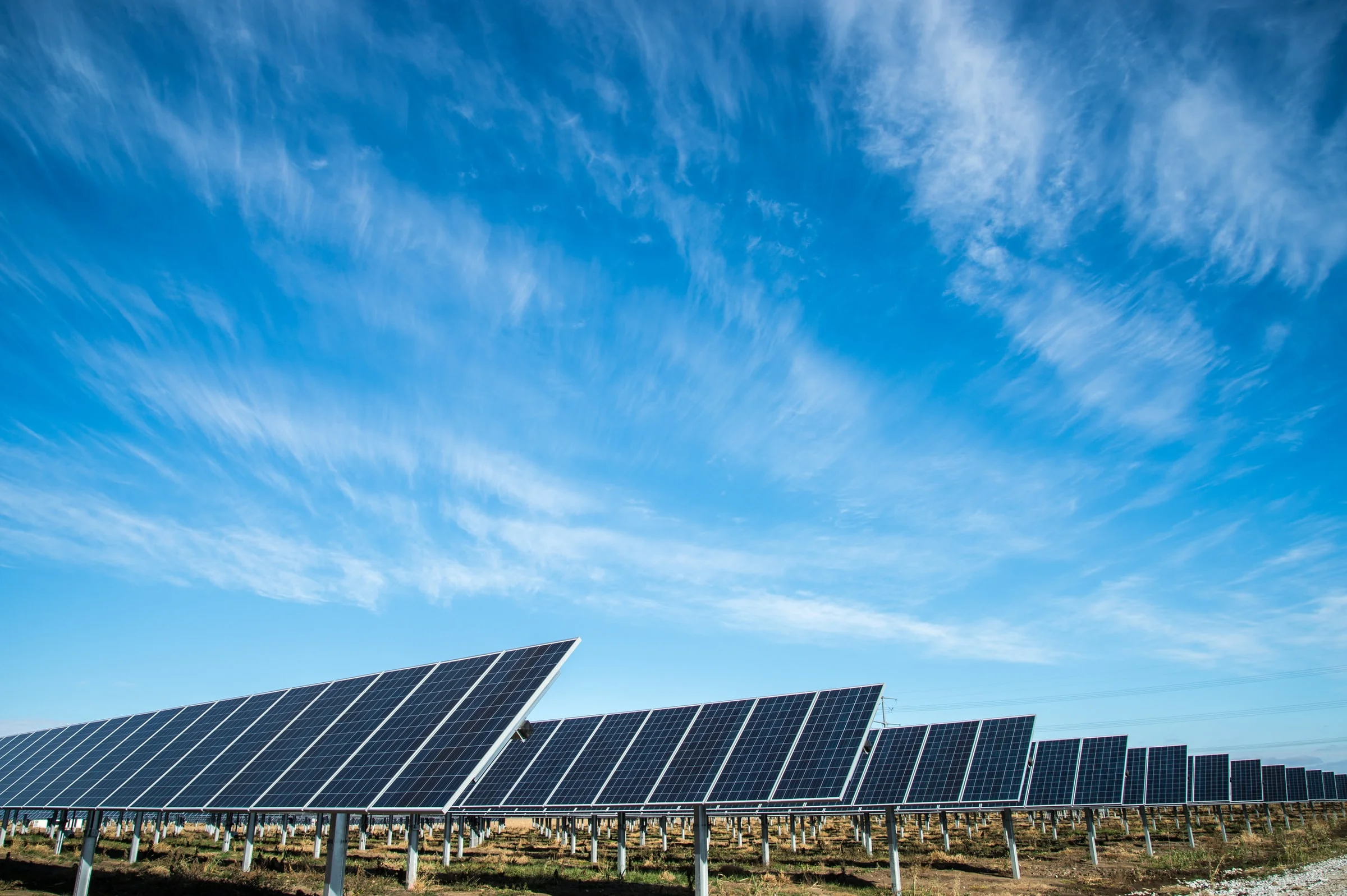 Photovoltaik-Reinigung und -Wartung: So bleibt Ihre Anlage effizient